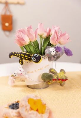 MagNICI GREEN Plüschmagnet Magnettier Salamander Don Fuego Liegend, 12cm (48773) 4 MagNICI GREEN Plüschmagnet Magnettier Salamander Don Fuego Liegend, 12cm (48773) – Bild 2