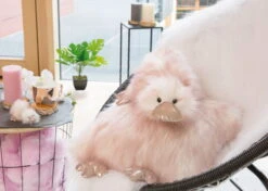 Nici 46630 Schlüsselanhänger Lifestyle Duck Ente Emmalina Altrosa 10cm Plüsch -Nici Verkäufe 2026 46630 07 46632 46638 46633 Milieu 2048x1463