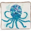 Nici 47442 Kissen Oktopus 30x30cm Atlantic Friends Plüsch Polygondruck -Nici Verkäufe 2026 47442 01 HA Frei 2048x1779